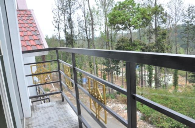 Hotel Golden Nest Yercaud Exterior foto