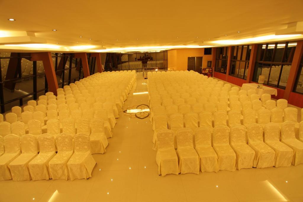 Hotel Golden Nest Yercaud Exterior foto